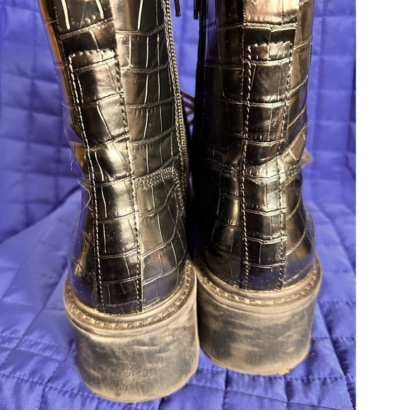 Steve Madden Black Croc Embossed Leather Lace Up Combat Boots Lug Sole Moto Goth - Picture 2 of 9